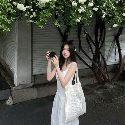 我在这里笑