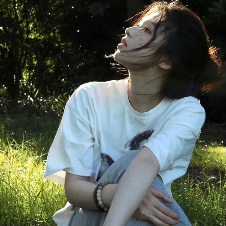 他们在沙漠中灌溉